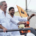Luis Abinader encabeza marcha-caravana en San Cristóbal